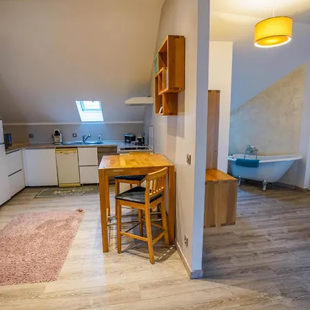 La Précieuse En Front De Woignarue