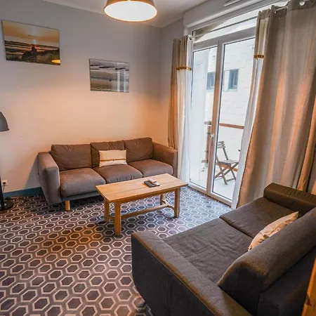 La Précieuse En Front De Appartamento *